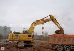 Разработка котлована с вертикальной отсыпкой (Киевское шоссе)
