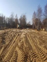 Засыпка участка песком в д. Матокса
